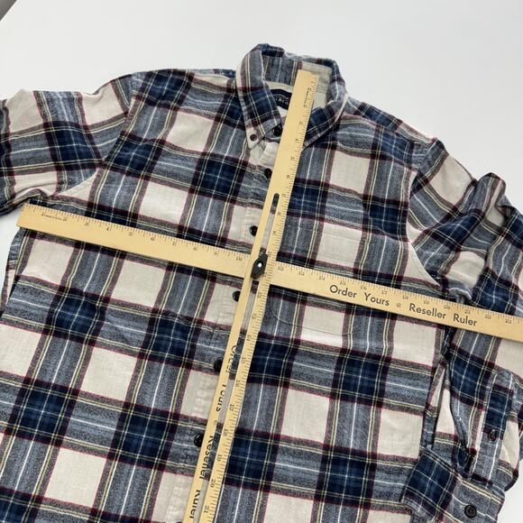 Abercrombie & Fitch Shirt Mens Medium Blue Red Plaid Soft AF Flannel Button Down - Picture 5 of 7